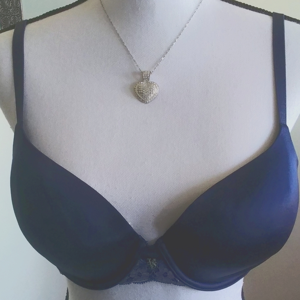Victoria Secret bra